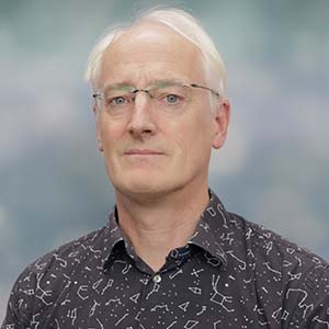 Portrait photo of Alastair Edge